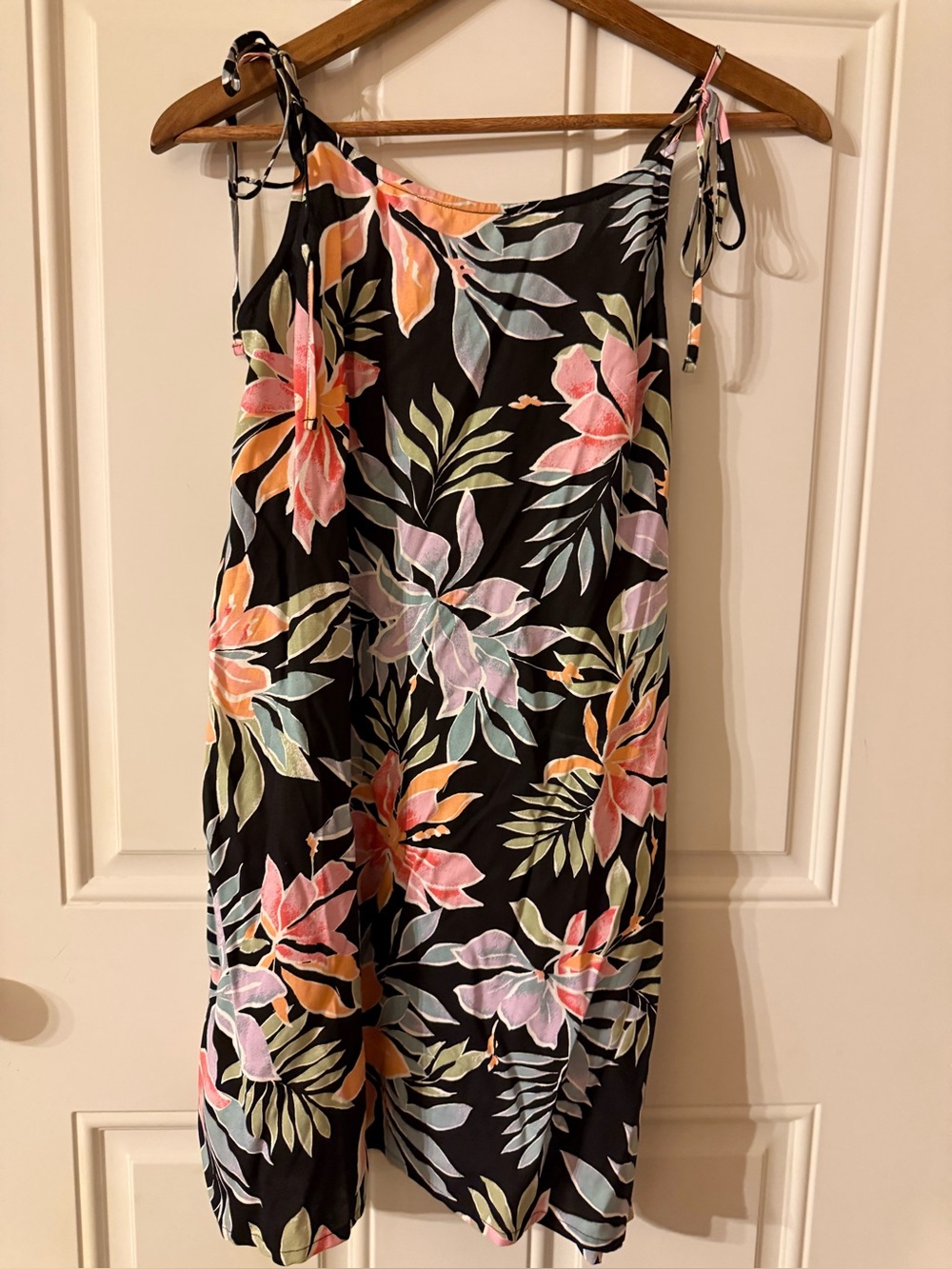 Billabong Black Tropical Floral Slip Dress with Multicolor Blooms